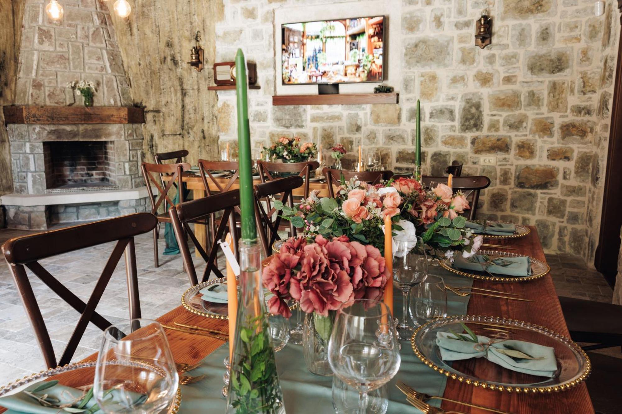 Olive Queen Rustic Estate Bar Exterior foto