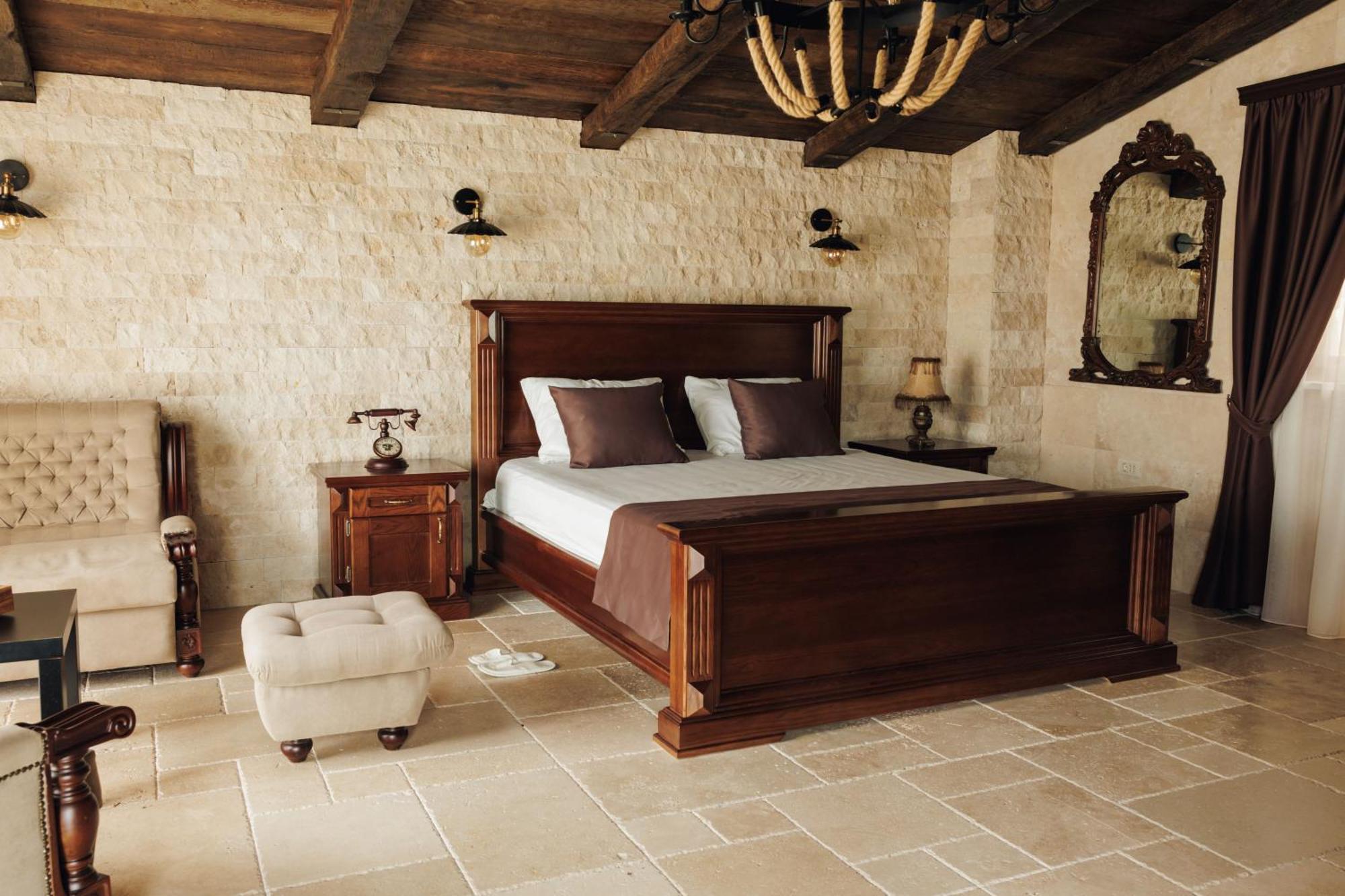 Olive Queen Rustic Estate Bar Exterior foto